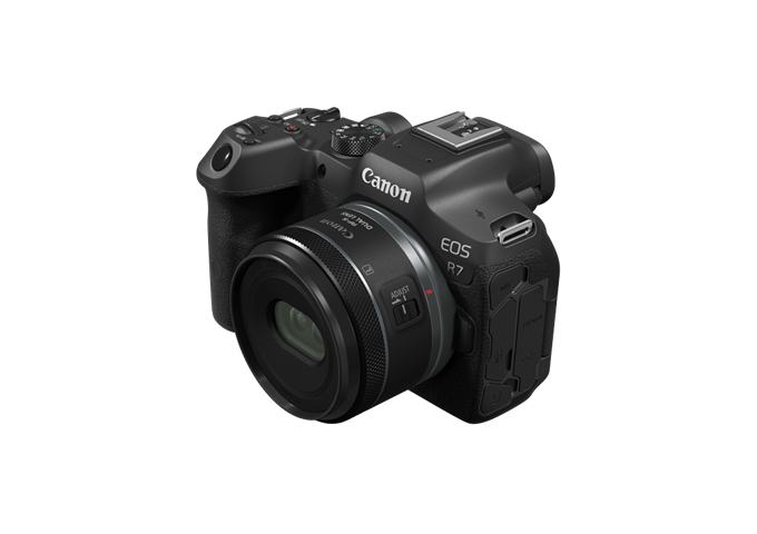 Canon RF-S 7.8mm F4 STM DUAL