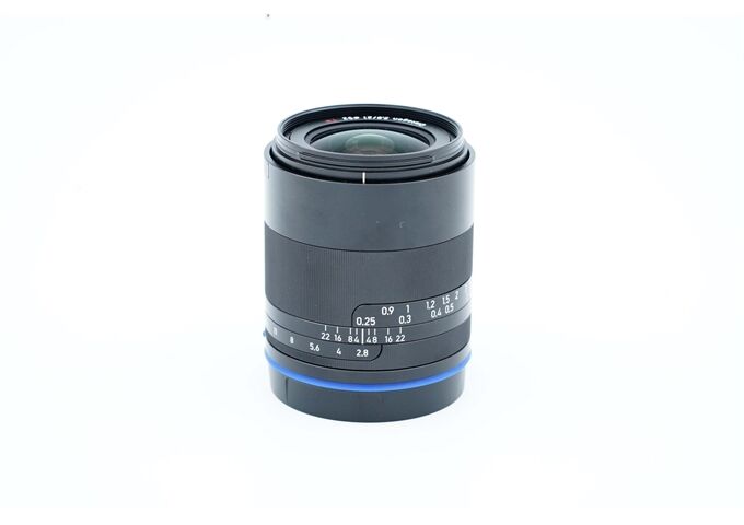 Occasion Zeiss 21mm F2.8 Loxia für Sony FE-Mount (Nr. 4124)