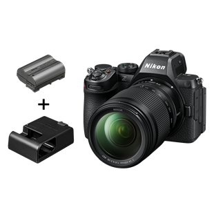 Nikon Z 5II Body + 24-200mm F4-6.3 VR Nikon Z 5II Body + 24-200mm F4-6.3 VR