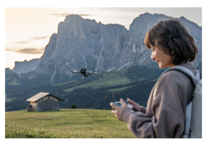DJI Mini 5 Pro Fly More Combo (DJI RC2)
