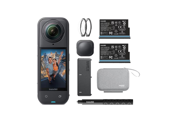 Insta360 360° Actioncam X5 Essential Bundle