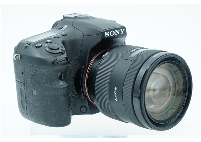 Occasion Sony ILCA-77M2 + SAL1650 F2.8 SSM (Nr. 4955)