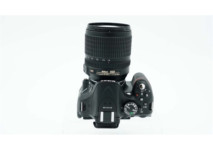 Occasion Nikon D5200 + 18-105mm F3.5-5.6 G ED DX (Nr. 4983)