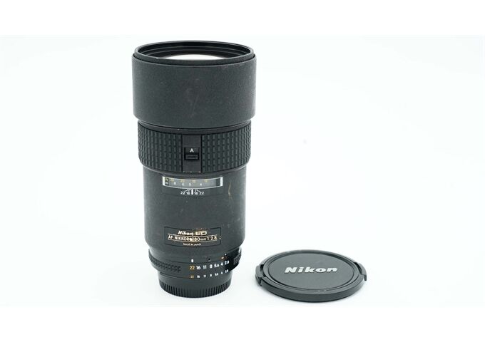 Occasion Nikkor AF 180mm F2.8 ED (Nr. 4802)