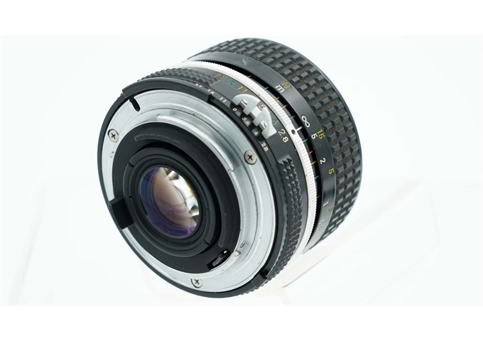 Occasion Nikon Nikkor AI 28mm F2.8 (Nr. 5211)