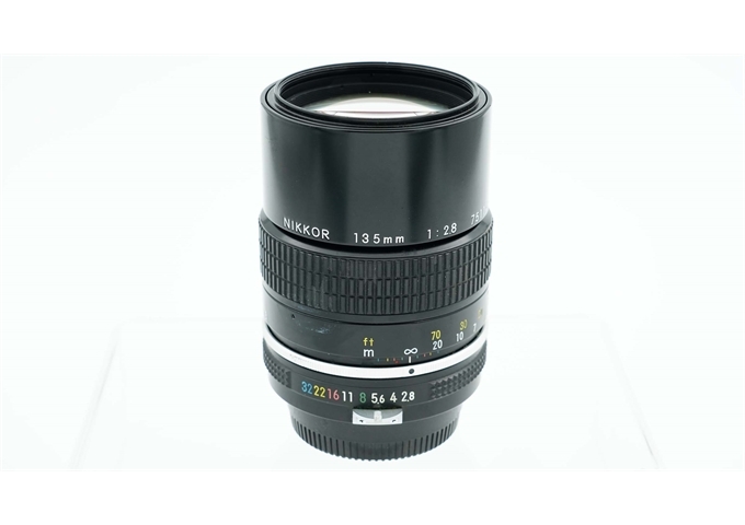 Occasion Nikon Nikkor AI 135mm F2.8 (Nr. 5212)