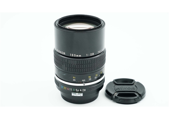 Occasion Nikon Nikkor AI 135mm F2.8 (Nr. 5212)