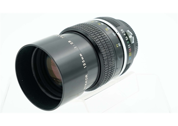 Occasion Nikon Nikkor AI 135mm F2.8 (Nr. 5212)