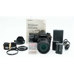 Occasion Sony DSLR-A700 mit 16-105mm F3.5-5.6