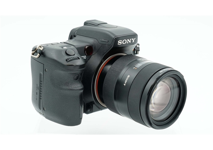 Occasion Sony DSLR-A700 mit 16-105mm F3.5-5.6