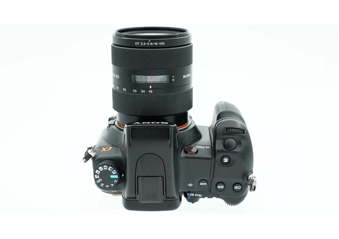 Occasion Sony DSLR-A700 mit 16-105mm F3.5-5.6