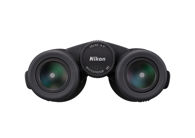 Nikon Monarch M7 10x42
