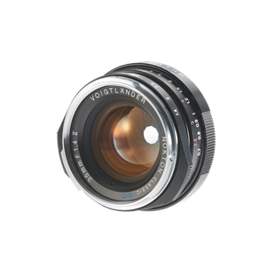 Voigtländer Nokton 35mm F1.4 S.C VM II