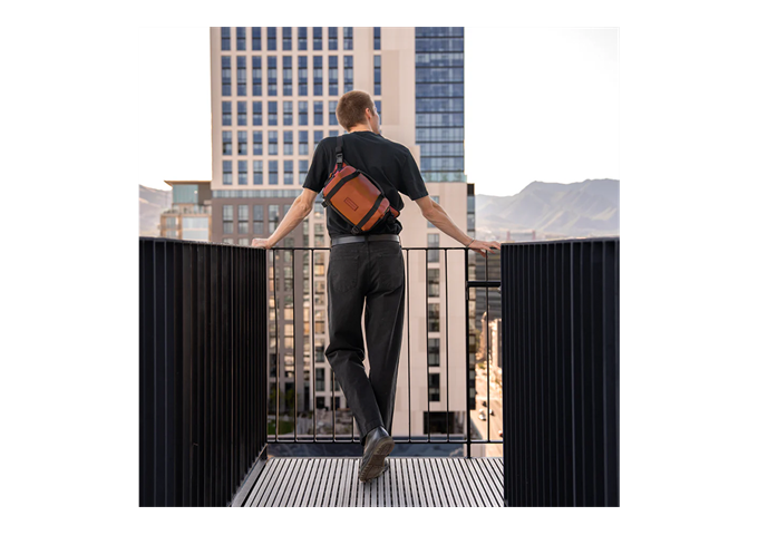 WANDRD ROGUE Sling 6L V2