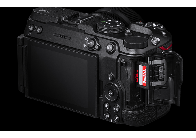 Nikon Z5IIC schwarz Kit 24-70mm f/4 S