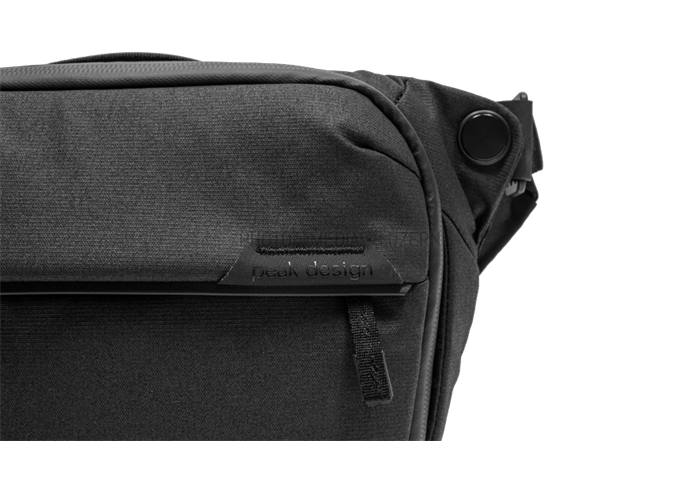 Peak design Everyday Sling 3L v2