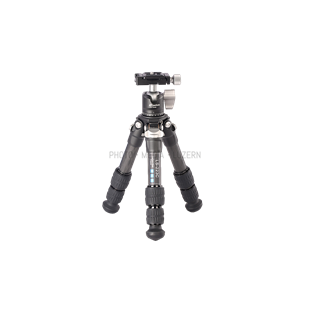 Leofoto LS-223C mit 25mm Kugelk. Ranger Carbon Kleinstativ