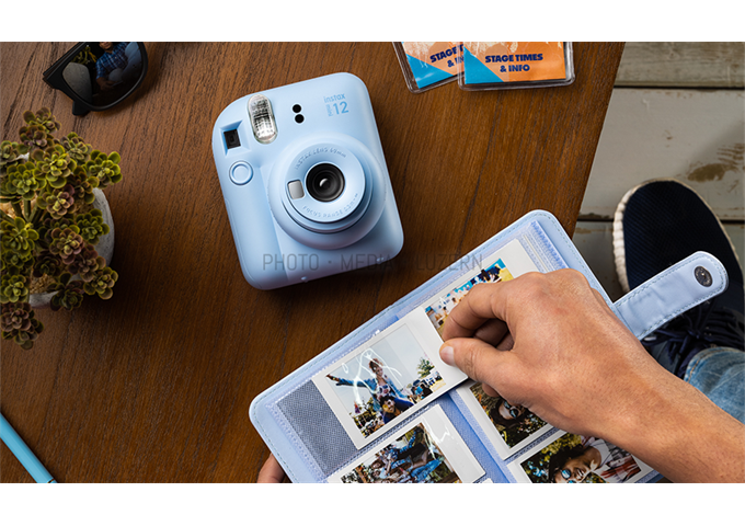Fujifilm Instax Mini 12
