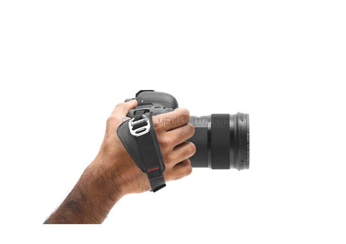 Peak design Clutch
