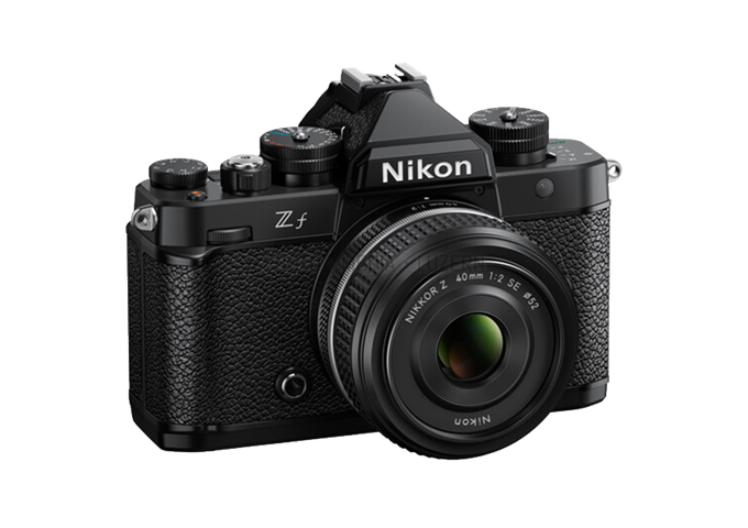 Nikon Z f + 40mm F2 SE