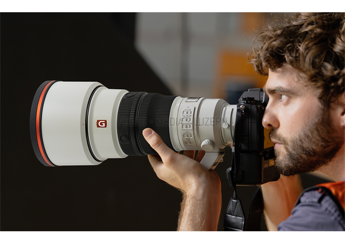 Sony SEL-300 F2.8 GM OSS