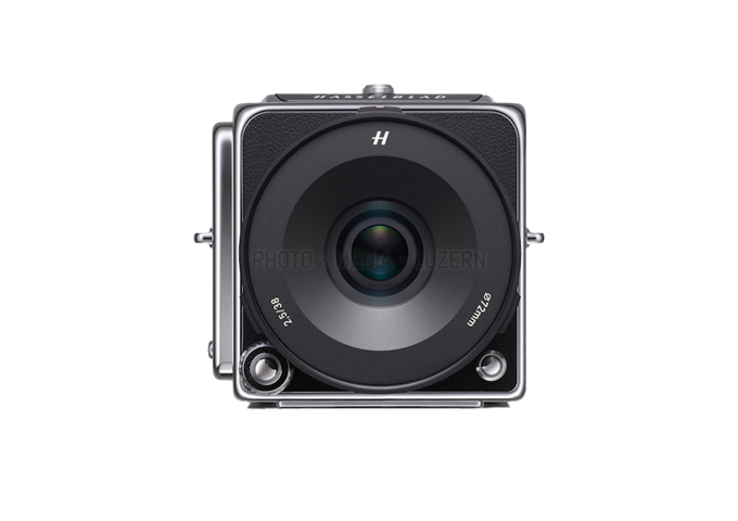 Hasselblad 907X & CFV 100C