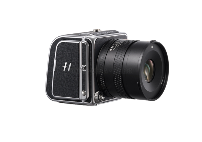 Hasselblad 907X & CFV 100C