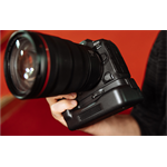 Canon EOS R5 Mark II + 24-105mm F4 L IS USM