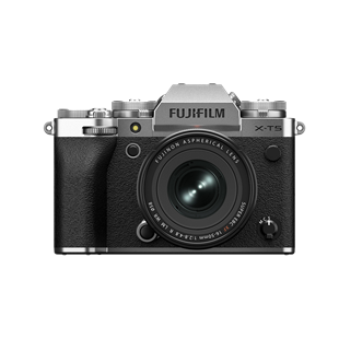 Fujifilm X-T5 + XF 16-50mm