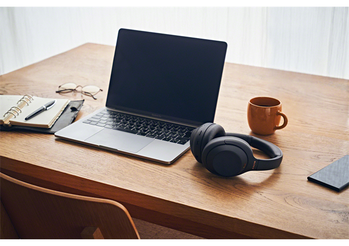Sony WH-1000XM4/B Bluetooth/NR/LDAC