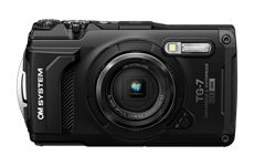 OM System TG-7 Tough! Unterwasserkamera (schwarz)